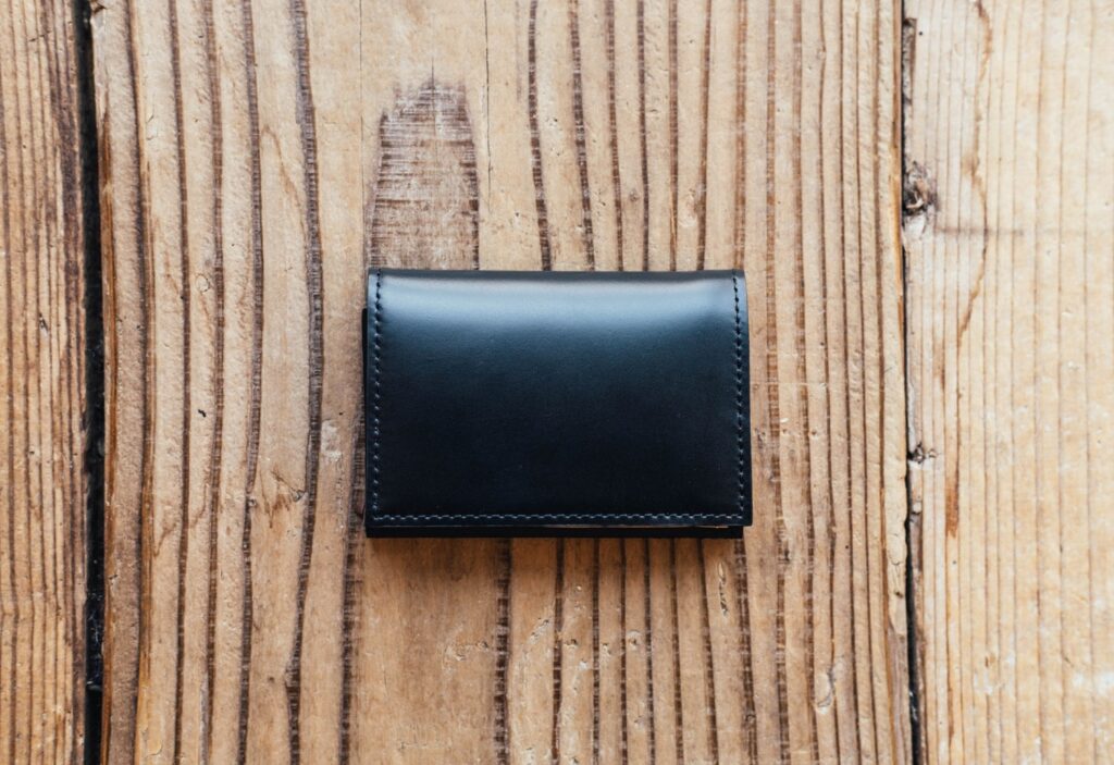 キャッシュレス時代の理想の財布「PRESSo Noir」 | drip(ドリップ