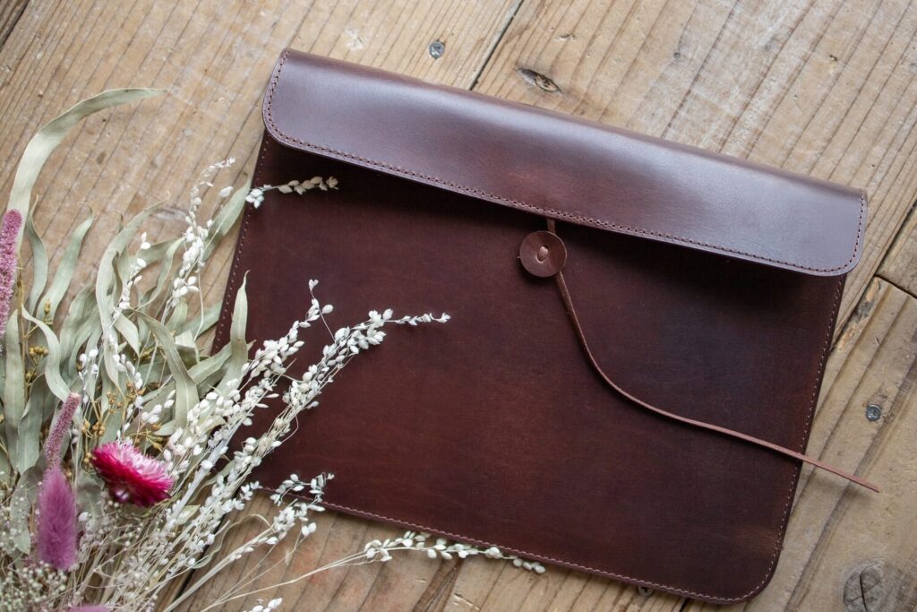 Leather iPad Case | drip（ドリップ） インフルエンサー/ブログ